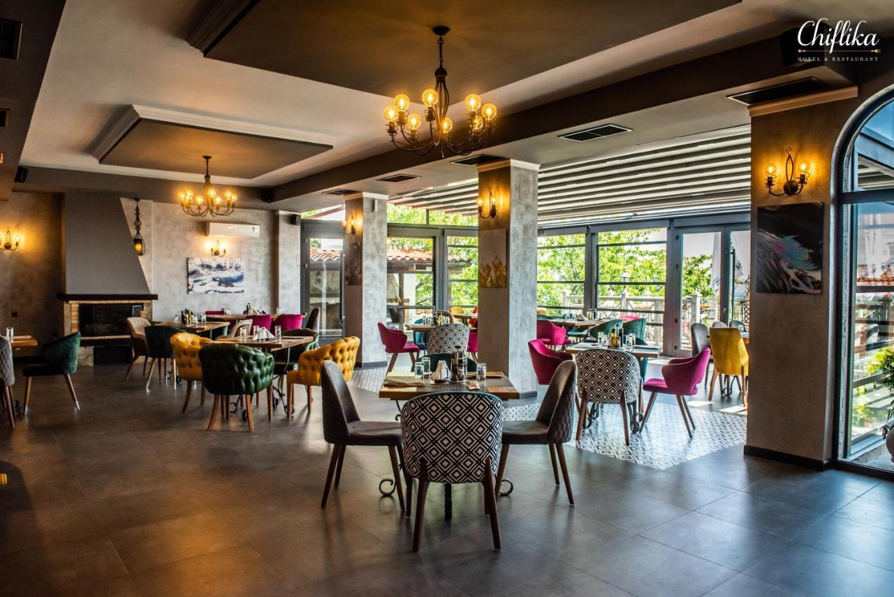 Chiflika Family Hotel Асеновград Экстерьер фото