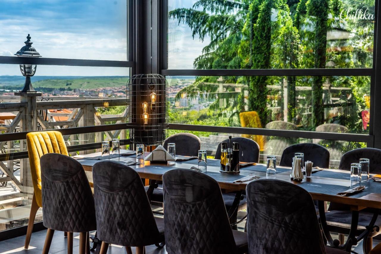 Chiflika Family Hotel Асеновград Экстерьер фото