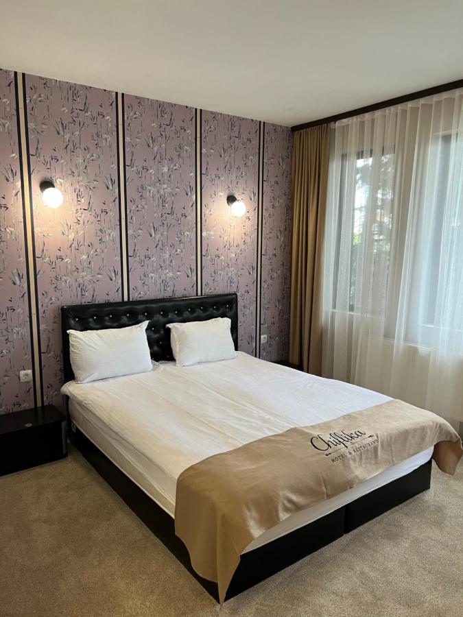 Chiflika Family Hotel Асеновград Экстерьер фото